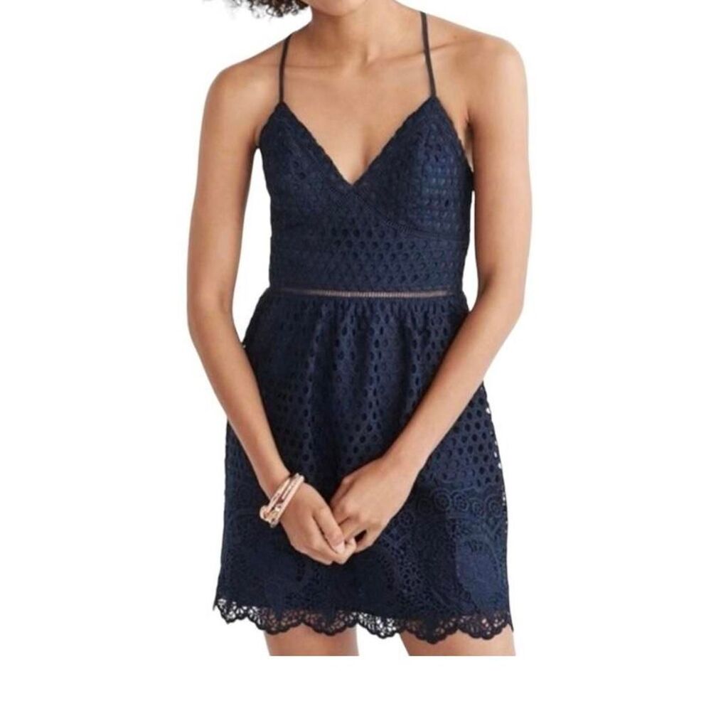 Abercrombie & Fitch Coral lace mini dress size S